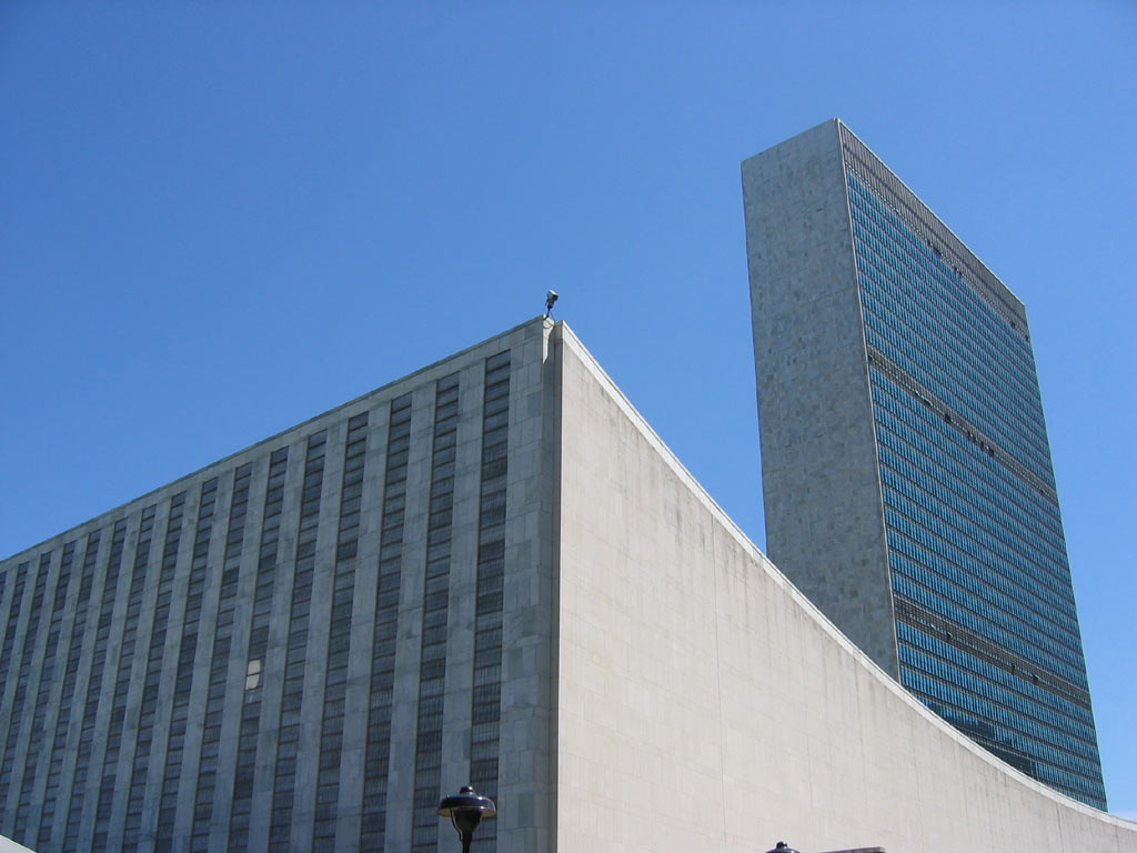 Sede das Nações Unidas em Nova York em fotografia de 2004